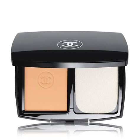 chanel ultra le teint compact review